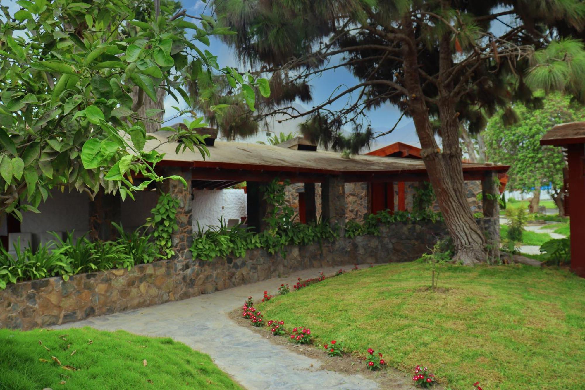 Los Andes - Restaurant & Bungalows シエネギージャ エクステリア 写真